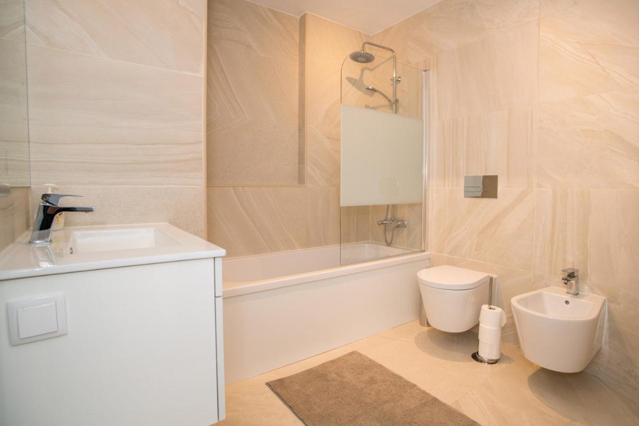 Two Bedroom Stylish Central Tavira Apartment. Exteriör bild